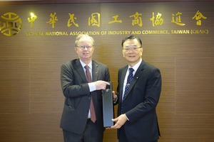 接待紐西蘭商工辦事處代表馬嘉博(Mr. Mark Pearson)一行2人