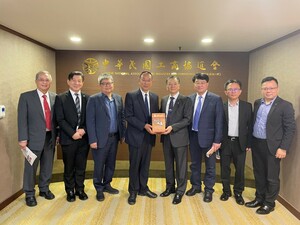 廈門台商協會韓螢煥會長一行蒞會訪問