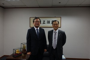 拜會駐台北韓國代表部代表鄭炳元(Mr. Chung Byung-Won)